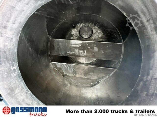 Truk tangki  Kofferaufbau mit Bewässerungssystem, 5000l