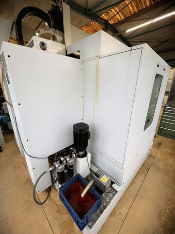 Centro de usinagem vertical BRIDGEPORT VMC 1000
