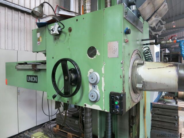 Boremaskin med bord UNION BFT 90/5