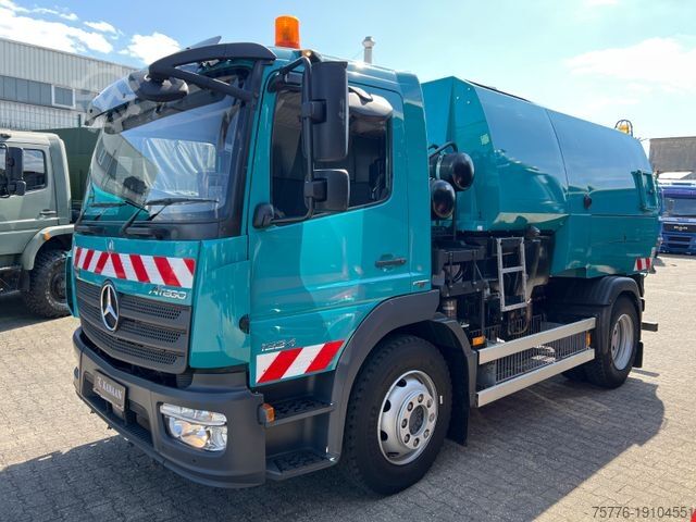 Kehrmaschine MERCEDES-BENZ 1324 Atego Johnston  VS651   154TKM  Euro6c