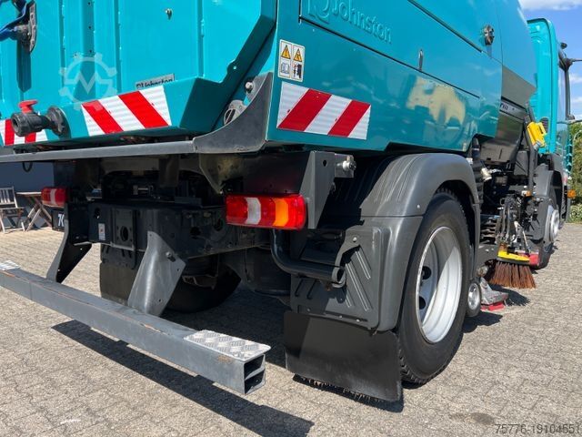 Kehrmaschine MERCEDES-BENZ 1324 Atego Johnston  VS651   154TKM  Euro6c