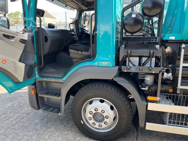Kehrmaschine MERCEDES-BENZ 1324 Atego Johnston  VS651   154TKM  Euro6c