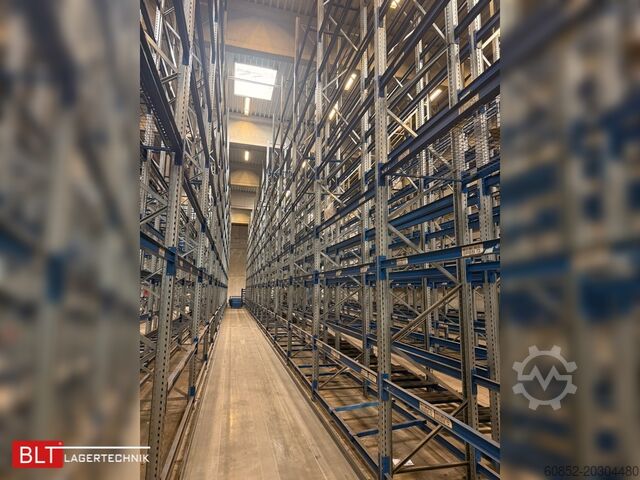 Estantería para cargas pesadas, estantería industrial, estantería de gran altura SSI Schäfer PR600 – 14,10 lfm Höhe 7,50m, Boden + 4, Fachlast: 3500kg