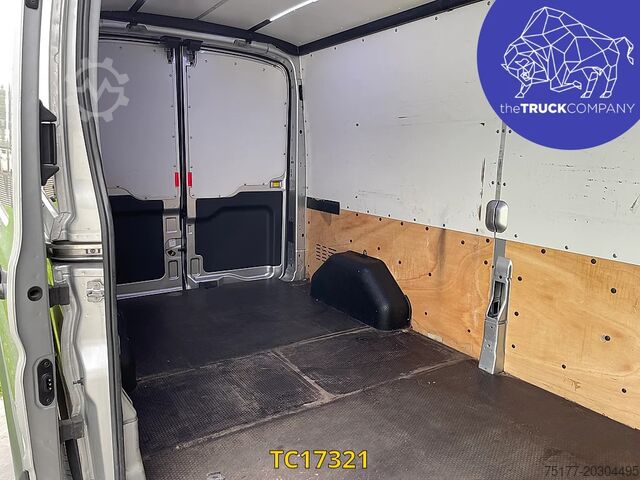 Varebil Ford Transit 2.0 TDCI L2H2