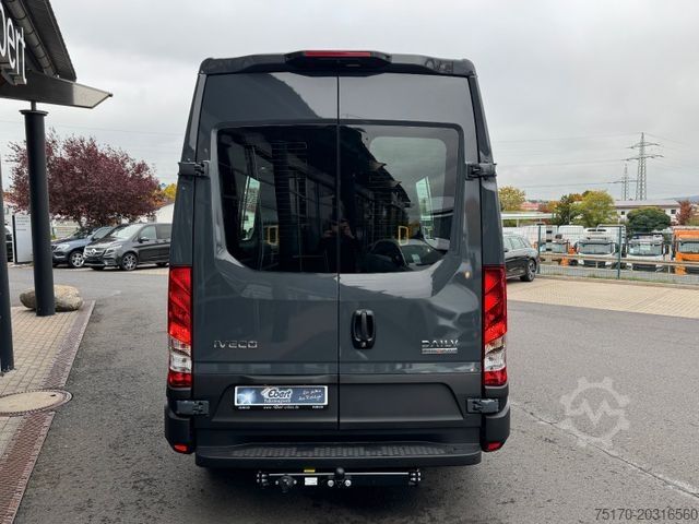 Ploščati dostavnik IVECO Daily 35S18HA8 3.0L *R3.520mm*AHK*2xSchiebetür*