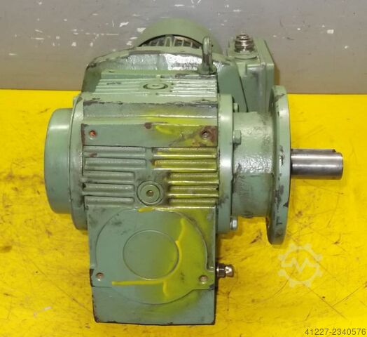 Động cơ bánh răng 0,55 kW 4/36 vòng / phút SSB DS-SS6063