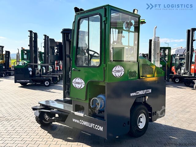 Carretilla elevadora de 4 vías Combilift C4000 / TRIPLEX / 4900MM / GAS