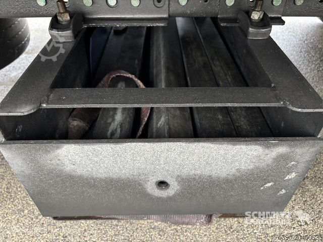 Открытый полуприцеп с тентом Schmitz Cargobull Semitrailer Curtainsider Mega