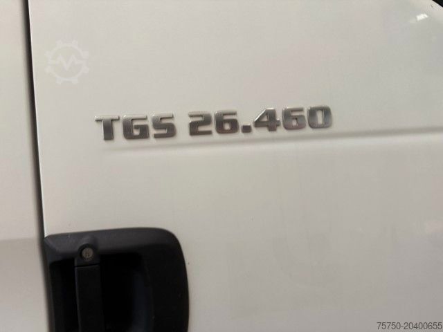 Camión portacontenedores de gancho MAN 26.460 6x2 Hyfva 20.26 S