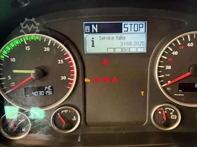 Camión portacontenedores de gancho MAN 26.460 6x2 Hyfva 20.26 S