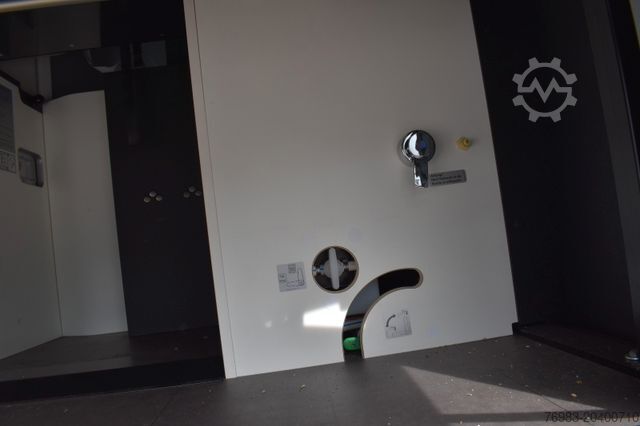 Kombi s visokim krovom MERCEDES-BENZ James Cook 419 CDI 4x4 9 G-Tronic Slide Out