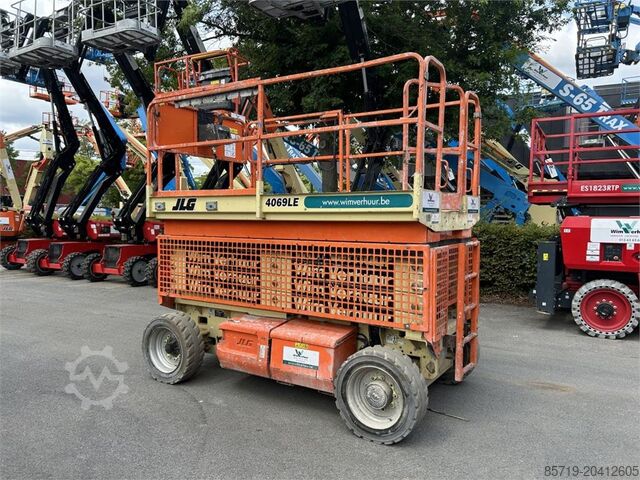 Käärkahveltõstuk JLG 4069 LE (3524)