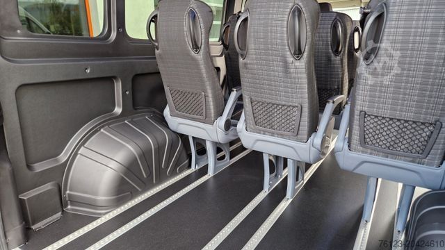 Minibus FIAT Fiat Ducato 9 Sitzer Systemboden Rolli Stock