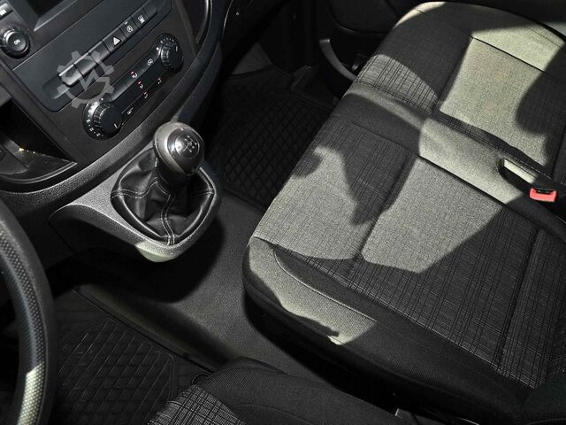 Kastenwagen Mercedes-Benz Vito 114 CDI Kasten Lang AHK Standhz. Kamera