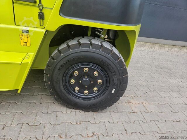 Bezceļu iekrāvējs Clark C70D - NEU - DIESEL KUBOTA - TRIPLEX