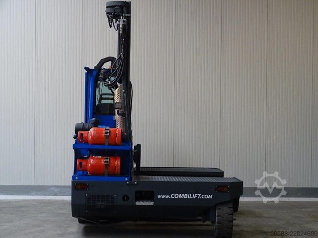 Četru virzienu sānu iekrāvējs Combilift C6000SL - TRIPLEX