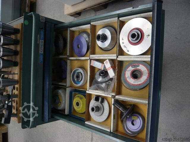 Tool and Cutter Grinder Deckel S11