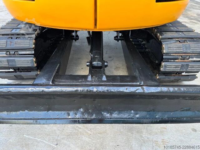 Escavadora de rastos J.C. Bamford Excavators Ltd JCB 8080