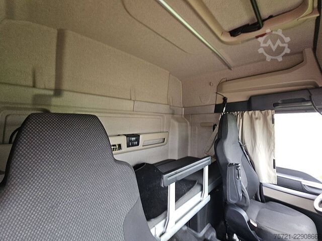 Standar-SZM MAN 18.460 TGS ADR