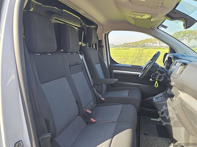 Универсал с высокой крышей OPEL VIVARO-E L3H1 75 kWh Snellaad
