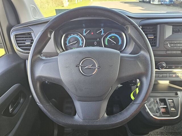 Универсал с высокой крышей OPEL VIVARO-E L3H1 75 kWh Snellaad