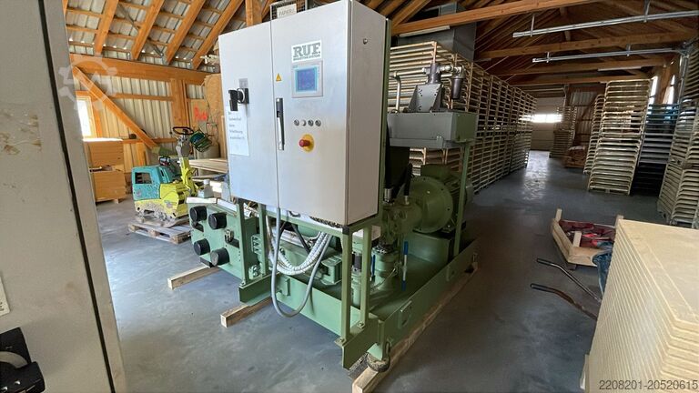 Prensa briqueteadora Ruf Ruf 1100