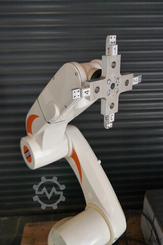 産業用ロボット Kuka KRC2 SR