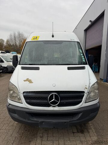 Mercedes-Benz SPRINTER 511 Mercedes-Benz SPRINTER 511