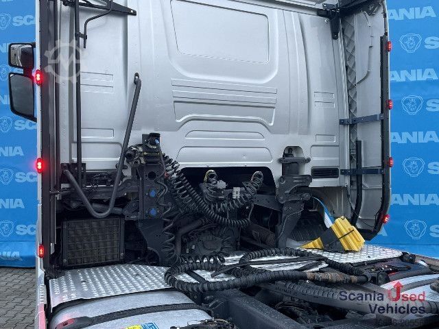 Standard tractor unit Scania R 500 A4x2NB RETARDER FULL AIR P-AIRCO HYDRO 9T