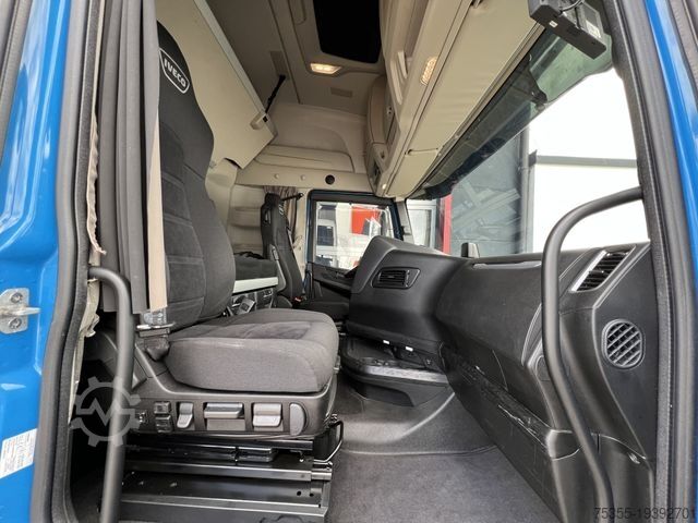 Đầu kéo tiêu chuẩn IVECO S-WAY AS440S48 Stralis Intarder 2x Kühlschrank