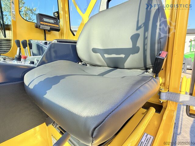 Empilhadeira de quatro direções Combilift C5000 DIESEL TRIPLEX SCALE POSITIONER