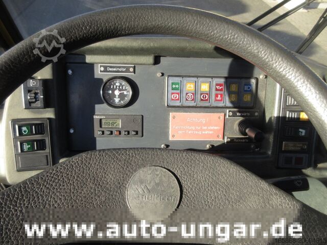 Unitate de procesare grafică Multicar M26 Lechmotoren GPU Ground Power Unit