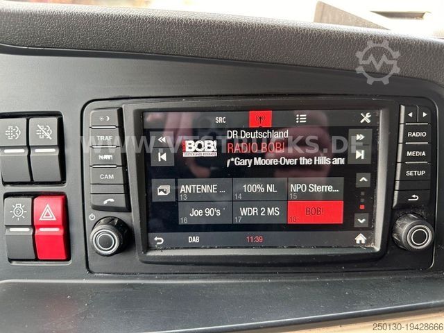 Standard tractor unit MAN TGX 18.420 Euro6 AHK verstell. Sattelplatte