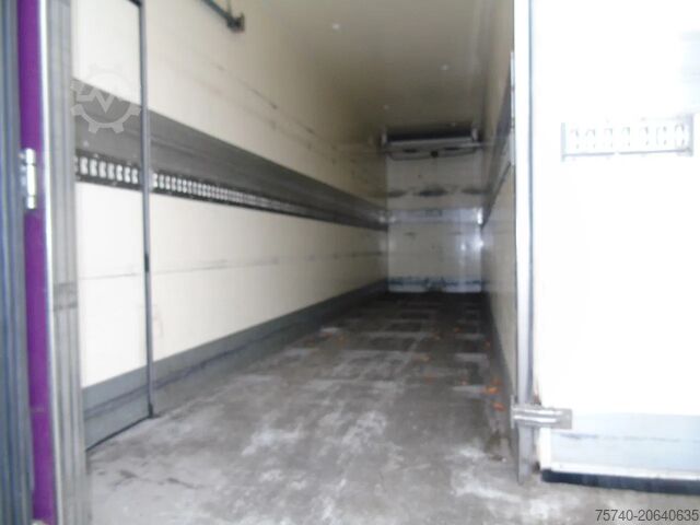 冷藏/冷冻运输 Mercedes-Benz Antos 1924 + EURO 6 + CARRIER 950 MT