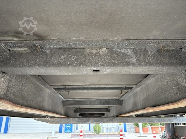 打开交换机构 Wecon Verzinkte Plattform Zurringe+Lochleiste