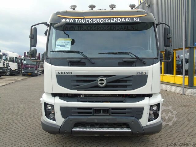 Car transporter Volvo FMX 410 + 7.96M + HYDROLIC RAMP +6X2 STEERING +...