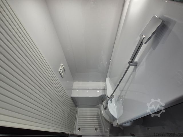 Teilintegriertes Wohnmobil CHAUSSON S697 First Line *MJ25*Solar*7.295¤ sparen!