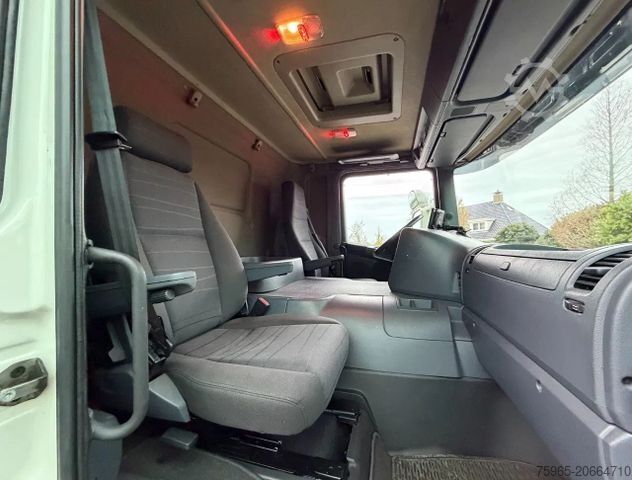 रेफ्रिजरेटेड ट्रक SCANIA P370 VAN BEURDEN ISOLATED BOX THERMO KING TAIL L