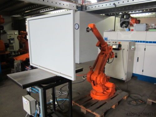 Industrijski robot ABB Robotics IRB 1400 S4C + M2000 mit Drehtisch