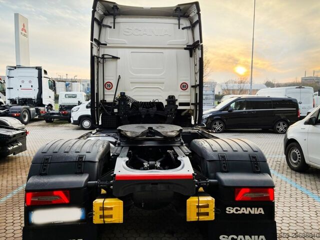 Tractora standard SCANIA R 460