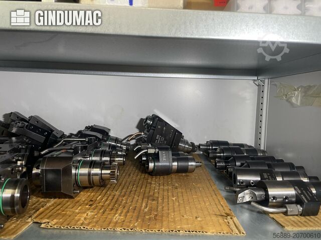 Svarvmaskin av schweizisk typ TRAUB TNL 32