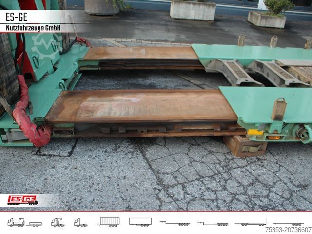 Низькорамний напівпричіп GOLDHOFER 3-Achs-Tiefbett 3x12 t