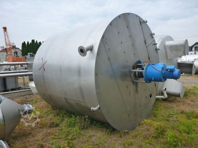 Vertikalni rezervoar za mešanje iz nerjavečega jekla, 12.500 L, proizvajalca ZUGIL ZUGIL 12500 Liters