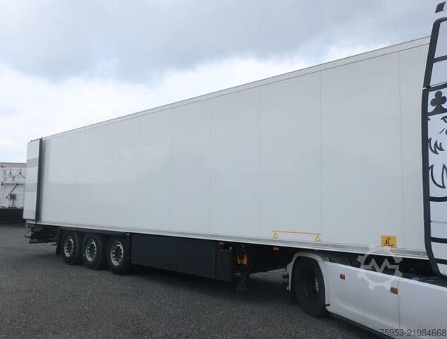 Refriģeratora puspiekabe Schmitz Cargobull SKO 24 Rohrbahn Carrier Vector HE 19