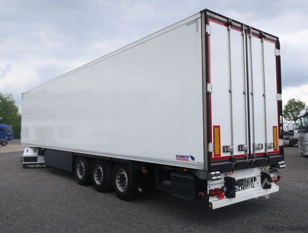 Refriģeratora puspiekabe Schmitz Cargobull SKO 24 Rohrbahn Carrier Vector HE 19