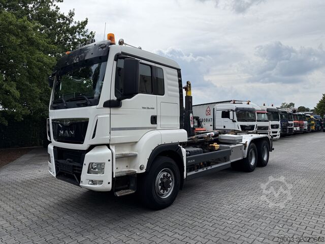 Kipper LKW MAN TGS 26.480 6X6H Haken