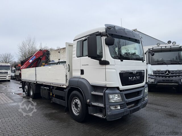 ট্রাকে সংযুক্ত ক্রেন MAN TGS 26.440 6X2-4 Kran HMF 3220 bis 29 Meter