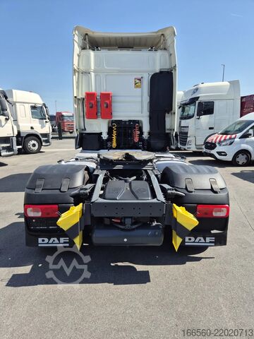 Zat berbahaya DAF XF 480 FT SPACE CAB ADR ZF INTARDER
