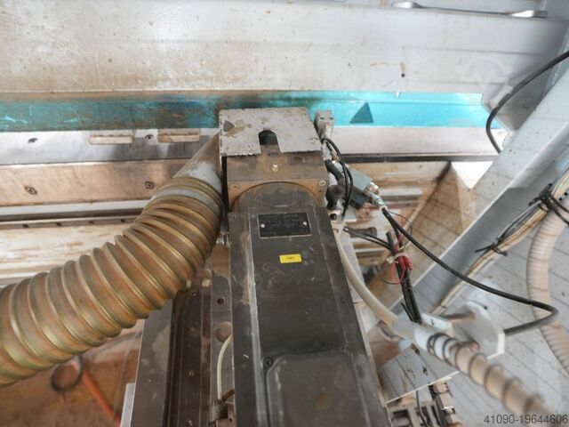 CNC automat wiertarski WEEKE ABD 100