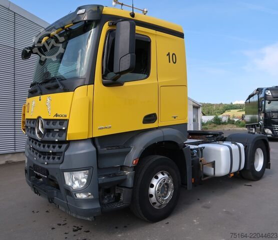 Trattore stradale standard Mercedes-Benz Arocs 1843 LS 4x2